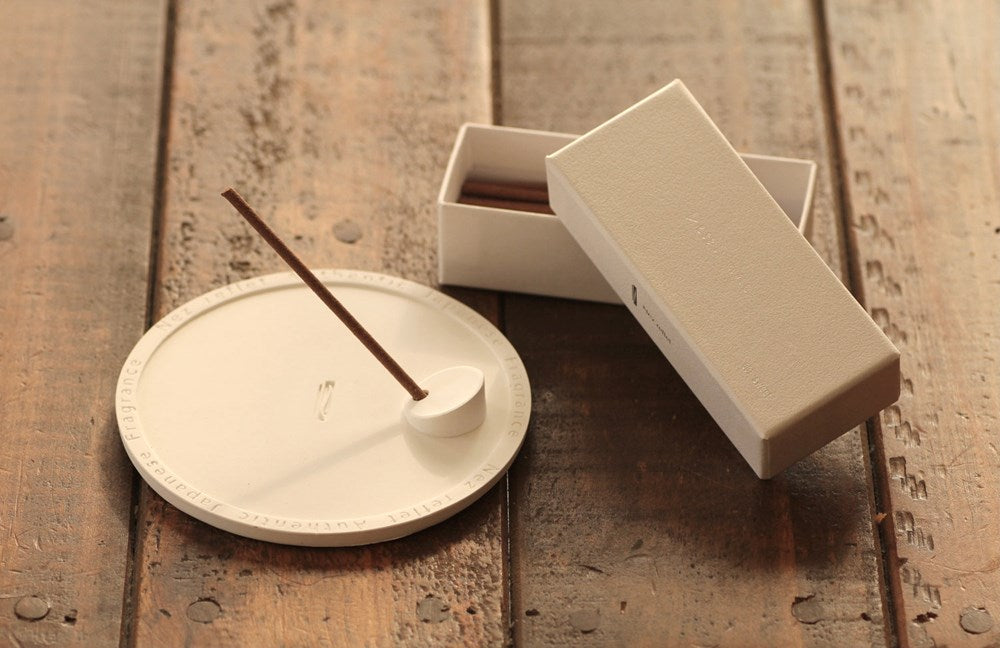 Nez Reflet Incense Plate - White