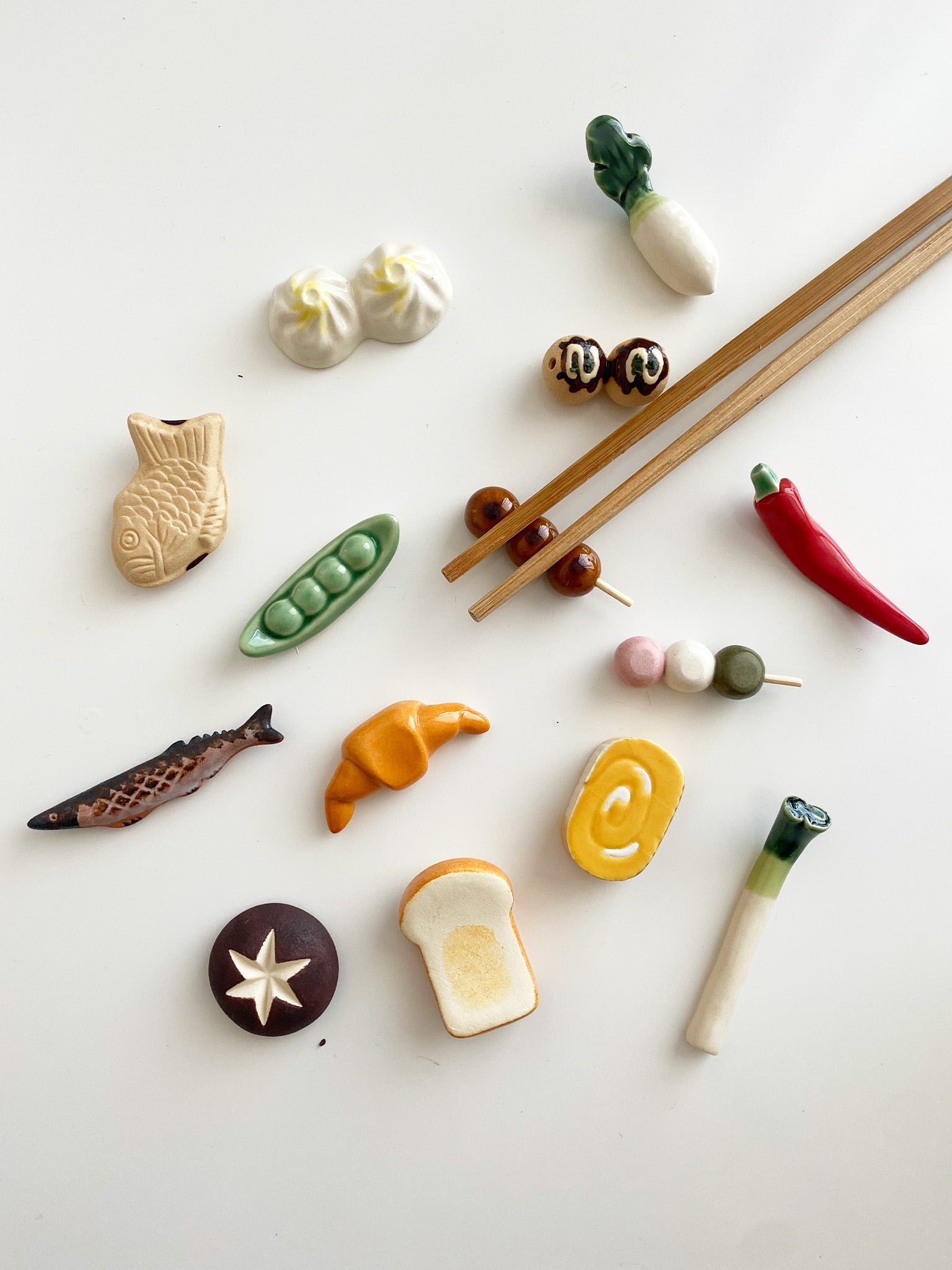 Ceramic Chopstick Rests (18 Styles)